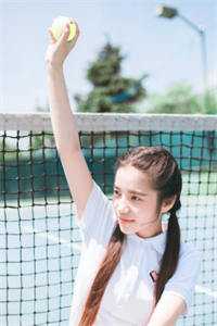 破产后，前女友成为财富榜女总裁小说免费阅读全文