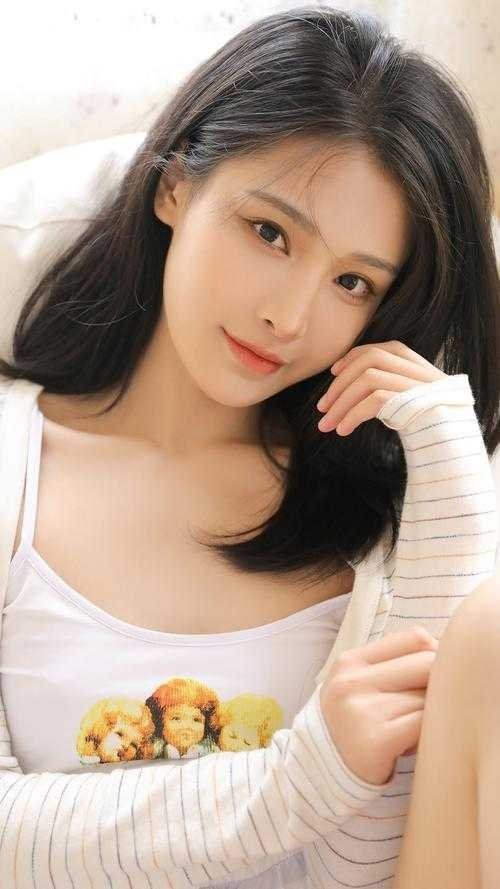 强势溺宠：偏执大佬跨国爱在线看