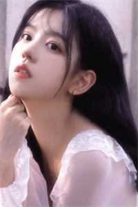 重生回首富夫人肚子里，妹妹被我卷哭了新上热文