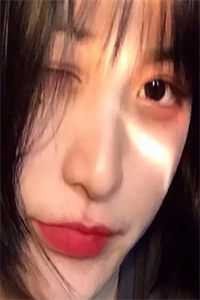 童养媳荒年被卖，前夫吃土我吃肉章节