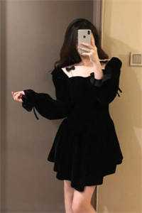 要命啦！祖母让我一肩挑八房畅销巨著