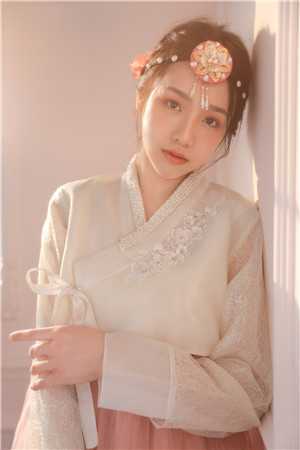 八零：禁欲厂长夜夜掐腰哄作精by