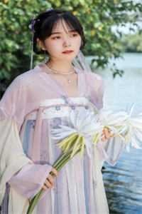 五一出游，未婚妻和男闺蜜睡一顶帐篷优质全文阅读