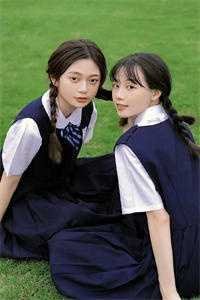 女知青撩完就跑？糙汉揽腰狠狠亲小说全文免费