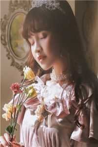 女友嫌我穷，我离开后她又满世界疯找阅读