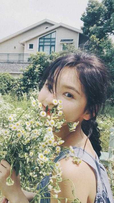 大婚当日九皇子要我给侍女磕头，太子一怒抢亲免费