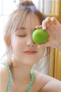 绿茶实习生网暴我，我把手术刀递给她：你行你上短篇