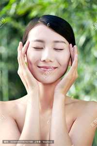 冬雪覆旧情在线