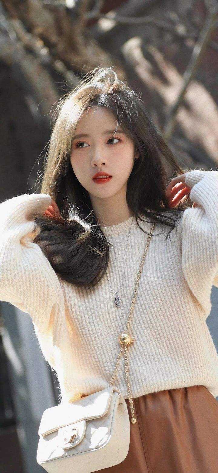 抹去记忆自愿做凡人，帝君却寻找我五百年爽文