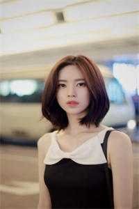 成为高考状元后，全家逼我把身份让给学渣堂弟的小说