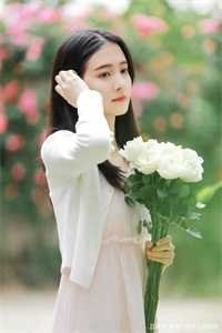 渣男劈腿，嫁闺蜜她爸被日日宠坏完本