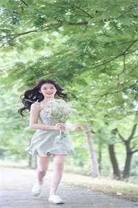 玫瑰死于盛夏最新章节列表