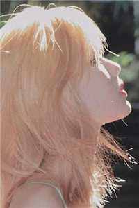 愿将绾心倾与君异常火爆