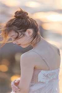 青丝绾尽离别意试读